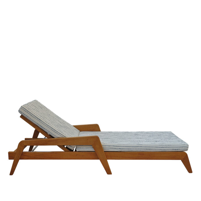 TUAMOTU SUNLOUNGER
